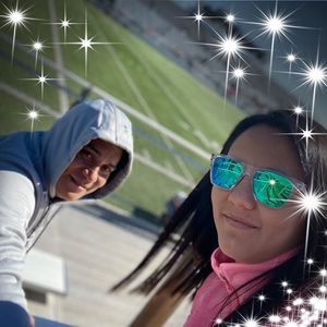 Meet your Posher, Daniela